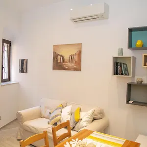  Apartment La Casetta Di Otto Italy