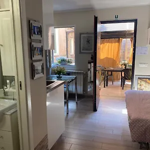  Apartamento Condotti